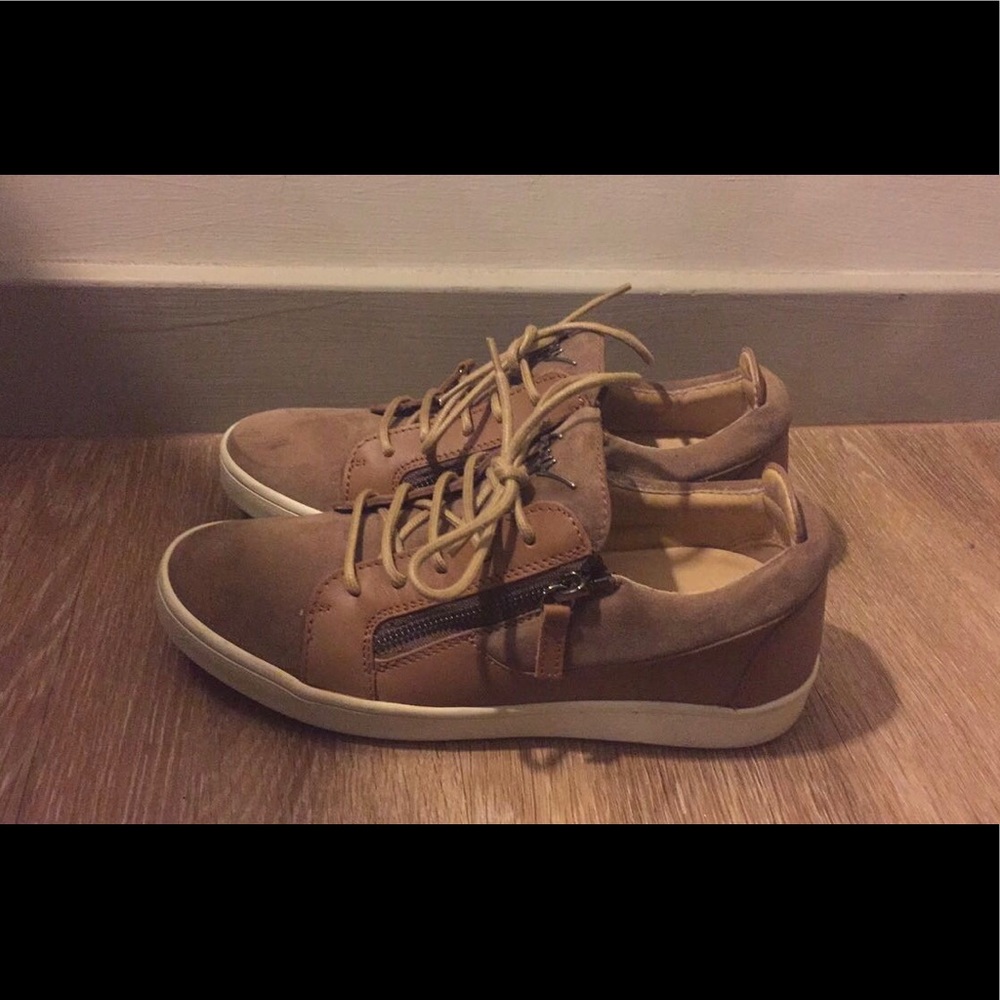 Giuseppe Sneakers